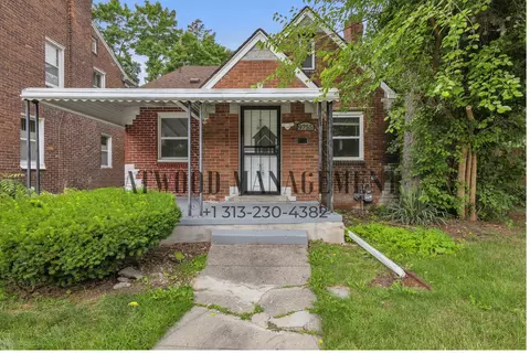 9755 Wayburn St, Detroit, MI 48224