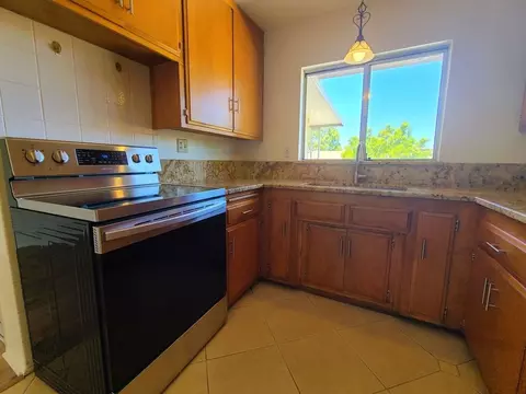 11904 4th St, Yucaipa, CA 92399 photo 6