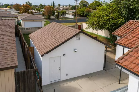 1718 Fairmount Blvd, Riverside, CA 92501