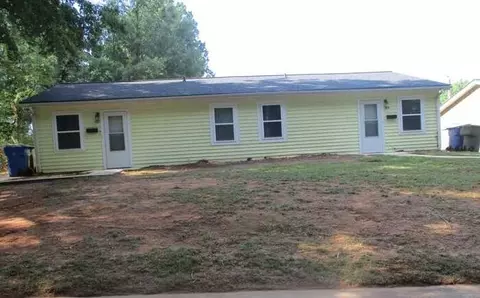 323 Oak St #323, Mooresville, NC 28115