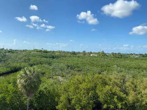 3655 Seaside Dr, Key West, FL 33040