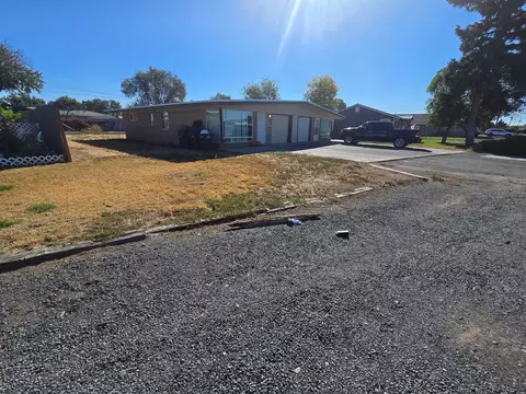 1629 W Pheasant St, Moses Lake, WA 98837