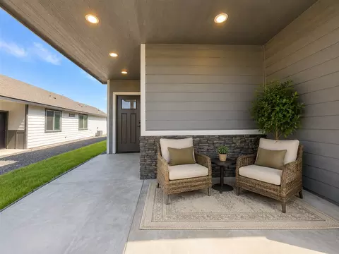 4504 Corvina St, Richland, WA 99352