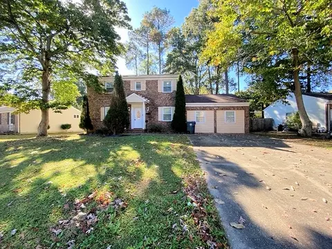 352 Paulette Dr, Newport News, VA 23608