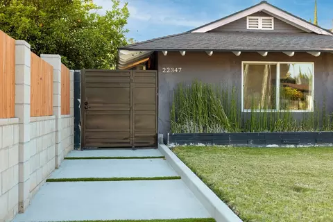 22347 Vanowen St #ADU, Canoga Park, CA 91303