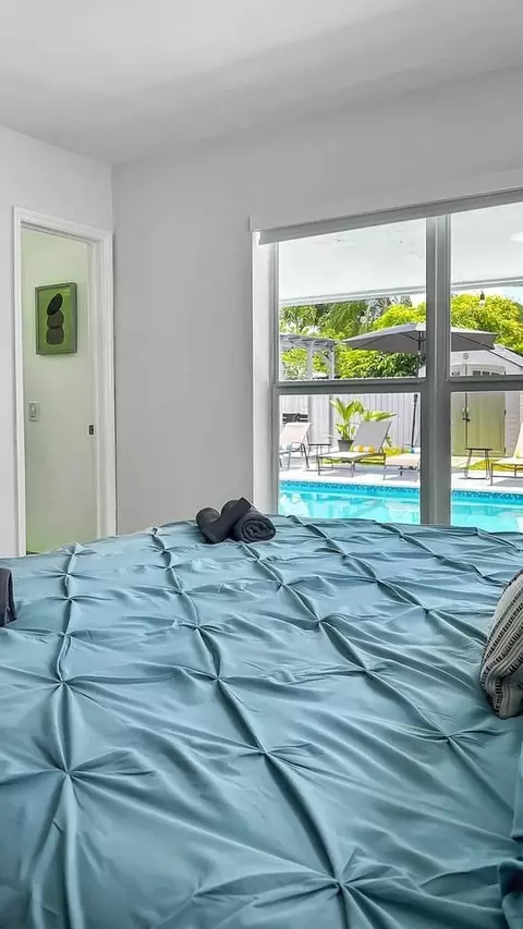 7141 Raleigh St #1542521P, Hollywood, FL 33024