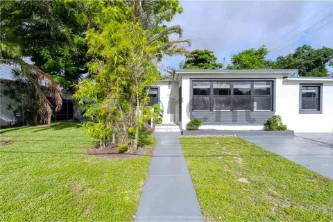1120 S 28th Ave, Hollywood, FL 33020