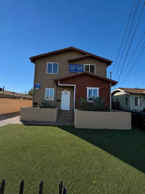 130 E 95th St, Los Angeles, CA 90003