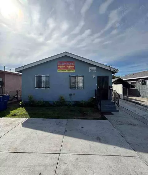 146 E 104th St, Los Angeles, CA 90003