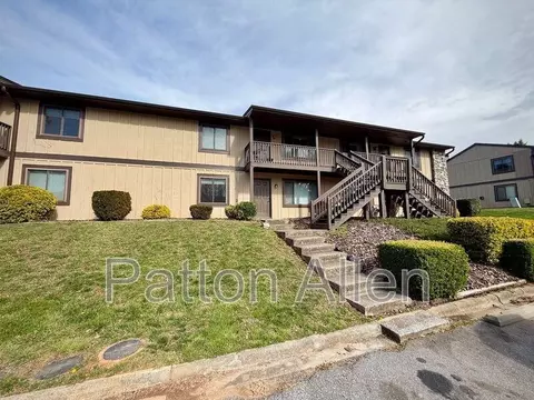21 Dawnwood Cir, Asheville, NC 28803