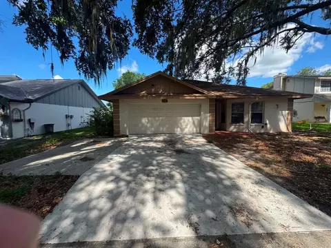 5818 Bambi Dr, Lakeland, FL 33809