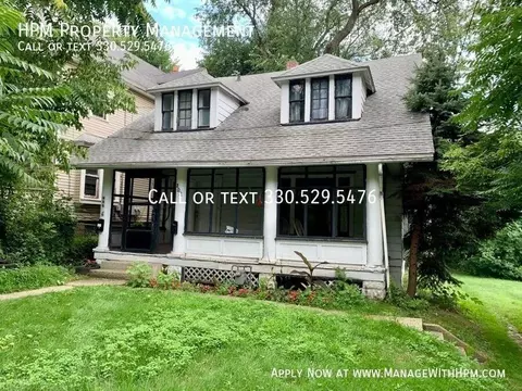 202 W Long St #UP, Akron, OH 44301