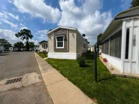 181 Terri Dr #181, Dearborn Heights, MI 48127