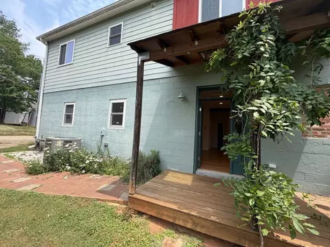 1500 Meridian St, Charlottesville, VA 22902
