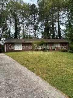 6056 Carriage Ct, College Park, GA 30349