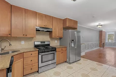 104 S Carrollton Ave, Baltimore, MD 21223