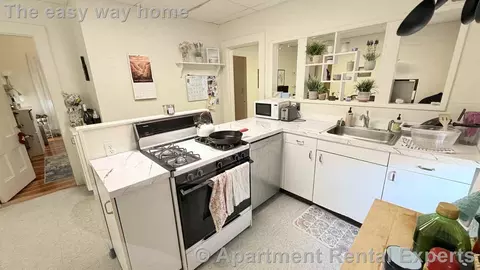 35 Burnside Ave #2, Somerville, MA 02144