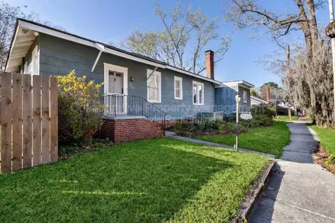 1235 E 50th St #B, Savannah, GA 31404
