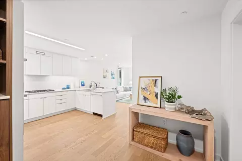 37 L St SE #1105, Washington, DC 20003