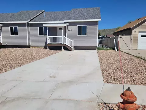 200 Gannett Dr #200, Evanston, WY 82930