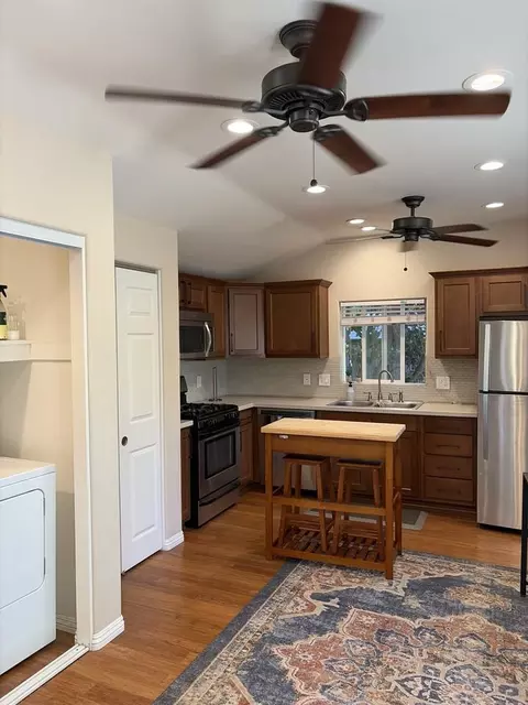 1574 Basswood Ave #GUEST, Carlsbad, CA 92008