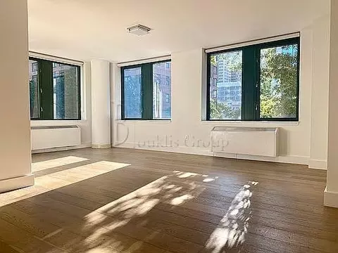 70 Battery Pl #909, New York, NY 10280