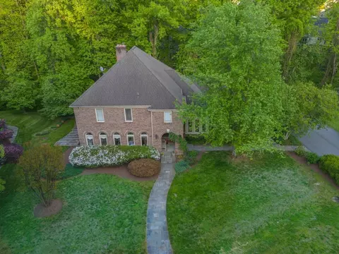 7005 Endicott Ct, Bethesda, MD 20817