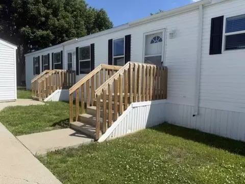 1511 SE Summer Park Dr #D31, Ankeny, IA 50021
