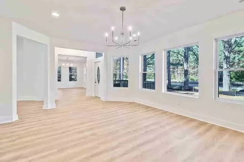 1973 Pleasant Ridge Rd, Virginia Beach, VA 23457