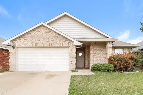 1237 Camden Yard Dr, Burleson, TX 76028
