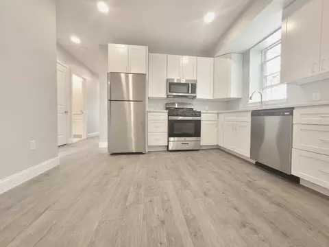 334 Warren St #3, Roxbury, MA 02119