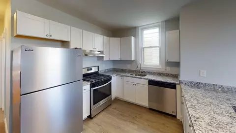 114 Falcon St #2, Boston, MA 02128