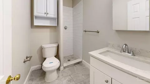 234 Lexington St #3, Boston, MA 02128