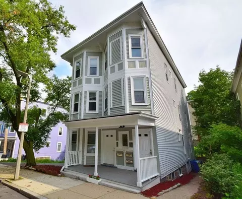 56 Woodlawn St #3, Jamaica Plain, MA 02130