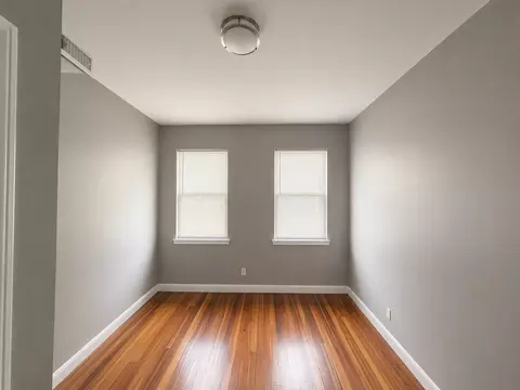 153 Saratoga St #3, Boston, MA 02128