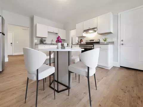 108 Callender St #2, Boston, MA 02124