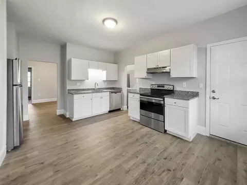 108 Callender St #3, Boston, MA 02124