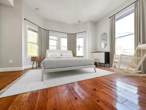 28 Arcadia St #3L, Boston, MA 02122
