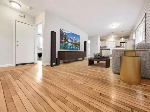 116 Gladstone St #2, Boston, MA 02128