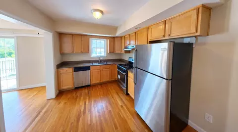39 Juniper St #39-1, Boston, MA 02119