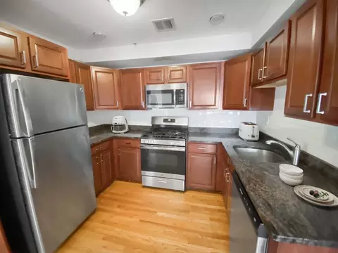 16 Notre Dame St #3, Roxbury, MA 02119