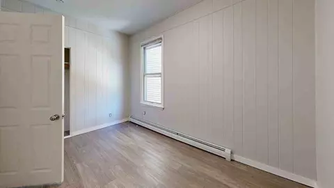 346 Chelsea St #1, Boston, MA 02128