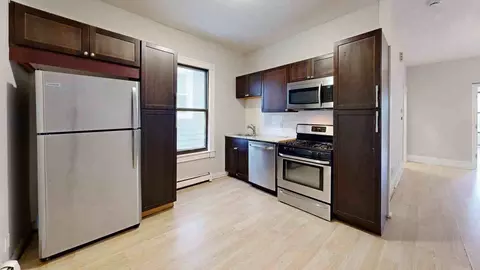 225 Eagle St #1, Boston, MA 02128