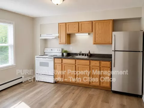 840 Beech St #2, Saint Paul, MN 55106