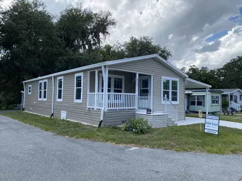 513 Old Colony Rd, Leesburg, FL 34748