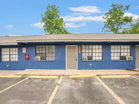 5117 Lavender St, Houston, TX 77026