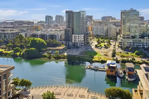 300 Berry St #1008, San Francisco, CA 94158