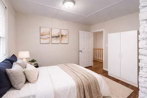 2116 Tudor Castle Cir, Decatur, GA 30035