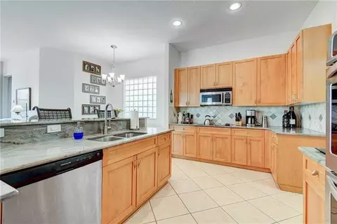 4169 Artesa Dr, Boynton Beach, FL 33436