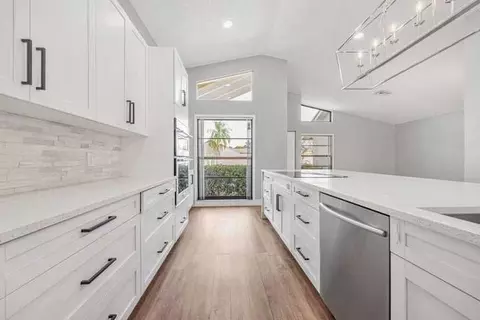 21356 Summertrace Cir, Boca Raton, FL 33428